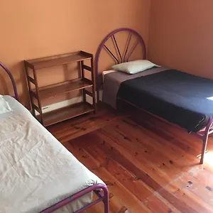 https://casa-da-carqueja-1.hotelscoimbra.com